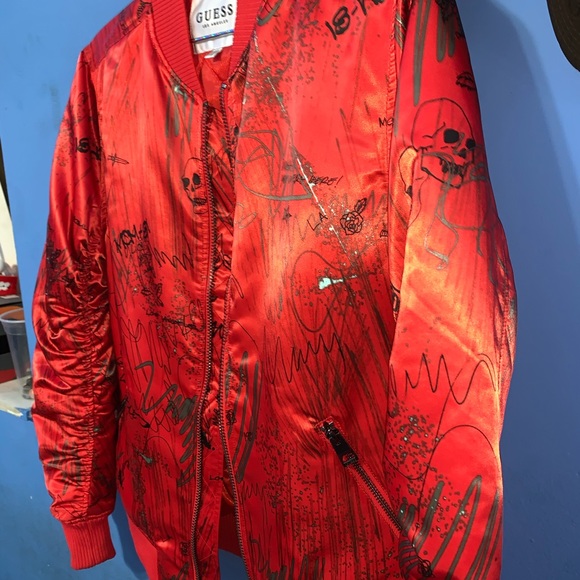 Guess Red Bomber Jacket - Picture 4 of 4